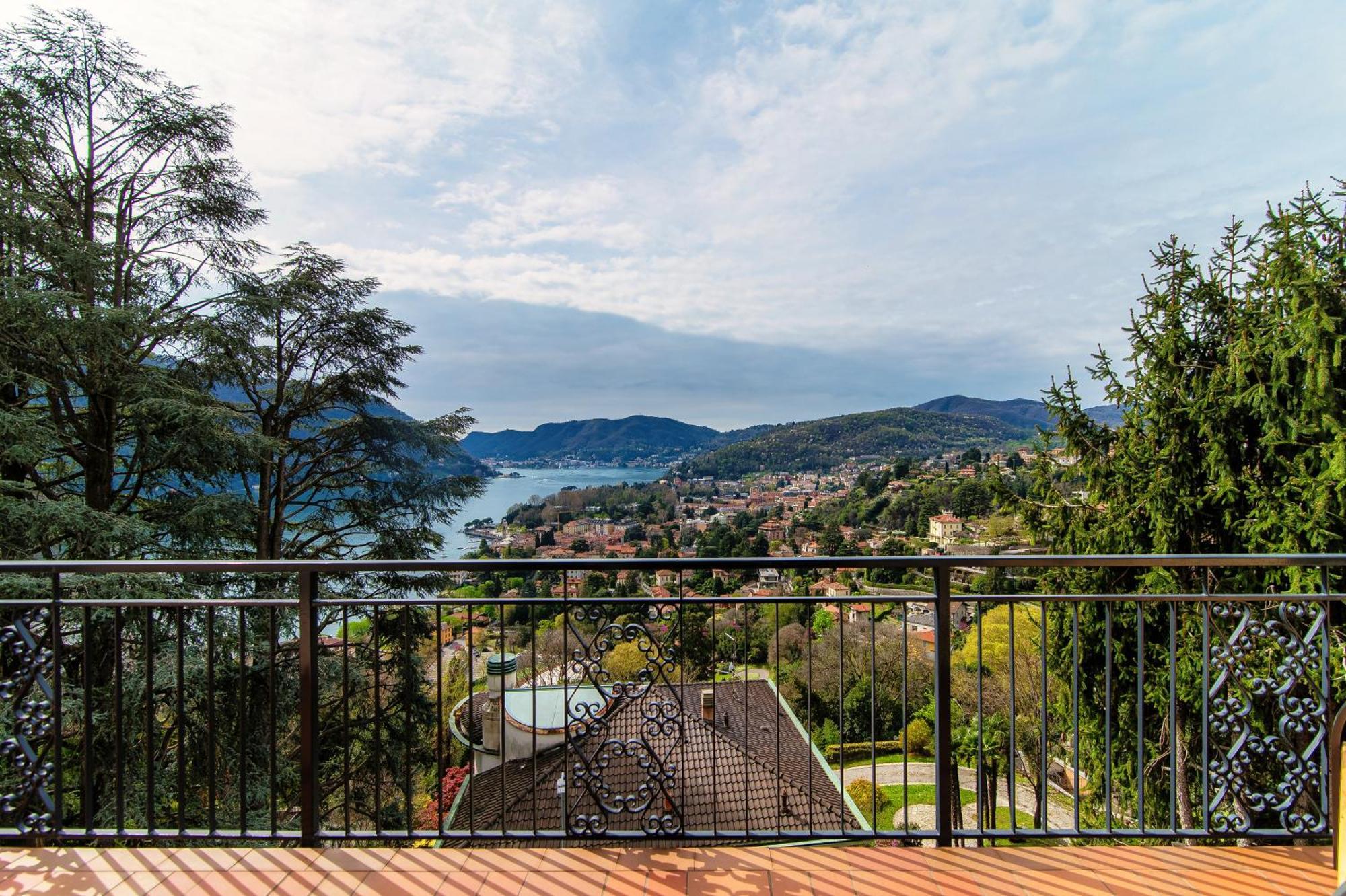 Vista Lario Apartment - Aqua Apartments Cernobbio Buitenkant foto